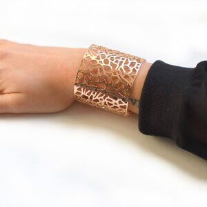 RUBAN ROUGE Cuff Bracelet - Méditerranée vibe  ✨